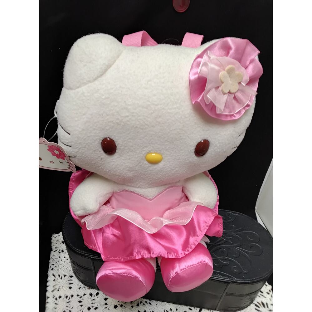 1976 Sanrio Hello Kitty Plush Backpack Stuffed Animal with original tags